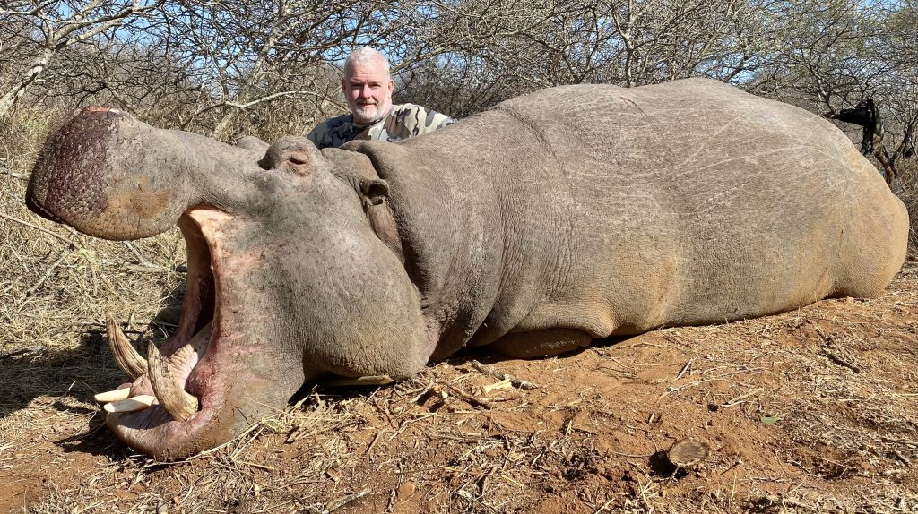 Hippo hunt
